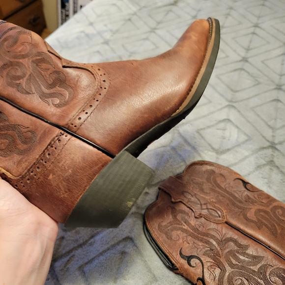 Dark brown justin boots - Picture 2 of 8